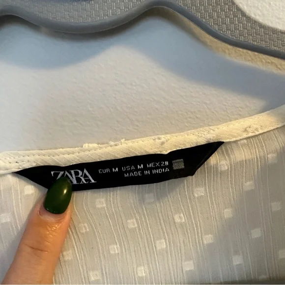 Zara Cream Ruffled boho Women's Top| size medium - Picture 4 of 5